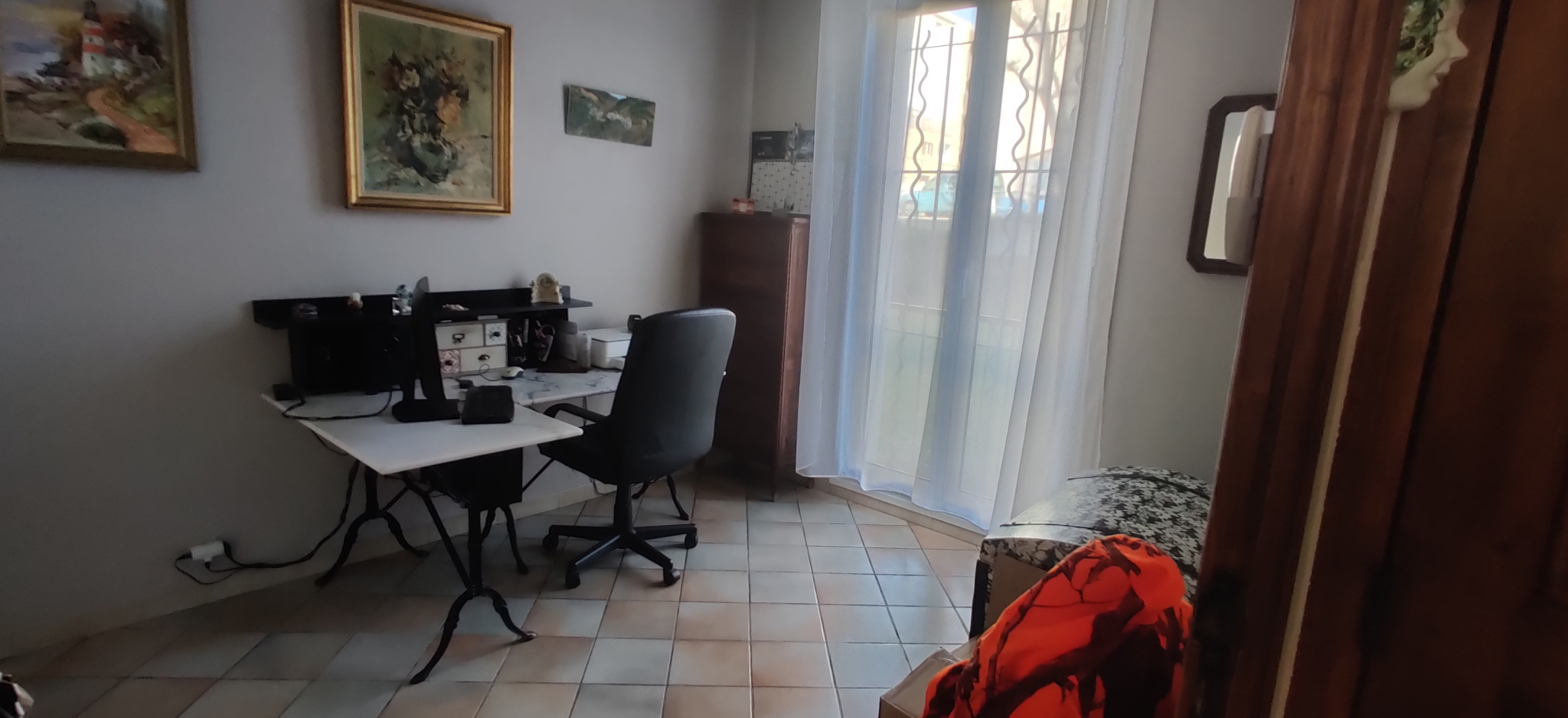 Photo 8