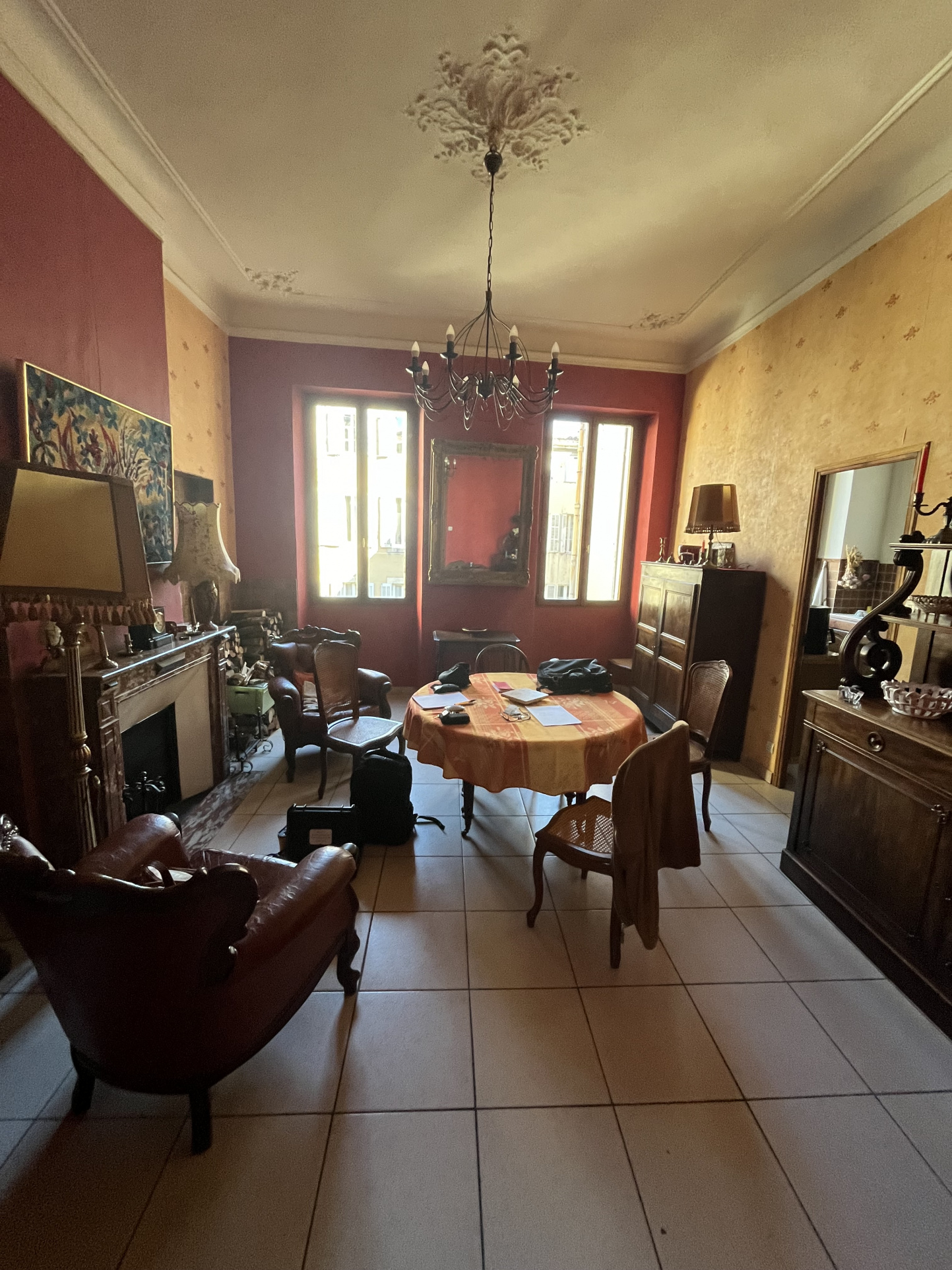 Appartement en Vente à Marseille / 5 pièces 152m2