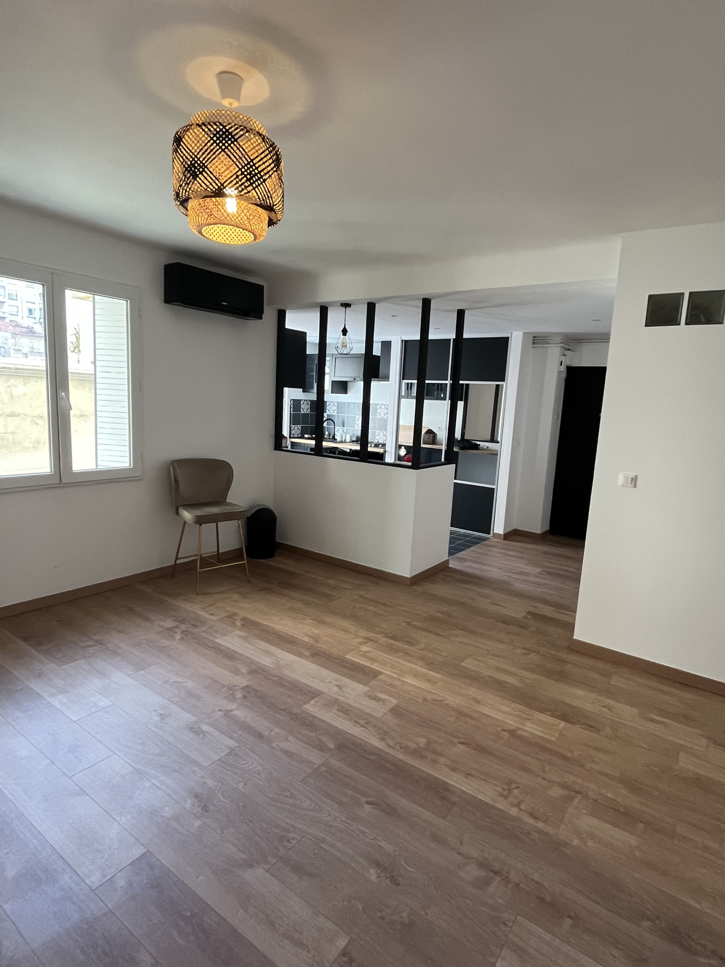Appartement en Vente à Marseille / 2 pièces 50m2