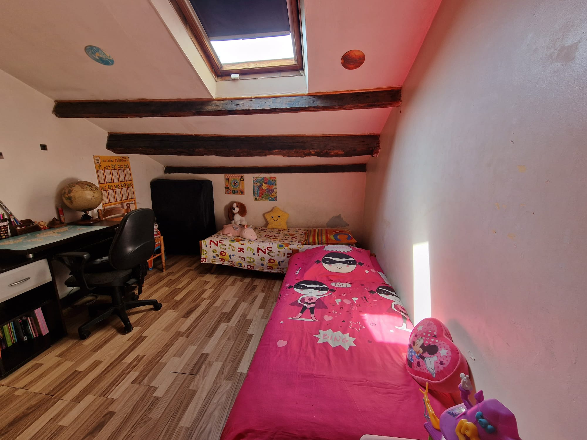 Photo 8